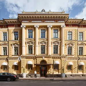The Maria - Preferred & Hotel
